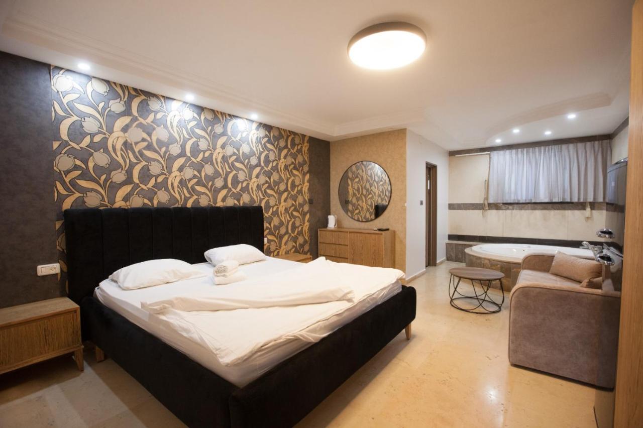 Puy Ahuzat Haosher Hotel Tyberiada Zewnętrze zdjęcie
