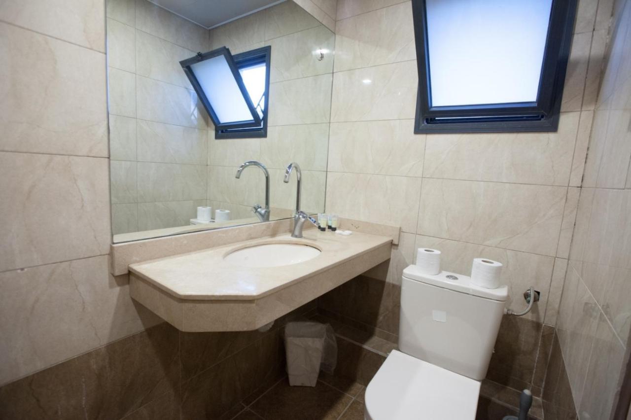 Puy Ahuzat Haosher Hotel Tyberiada Zewnętrze zdjęcie