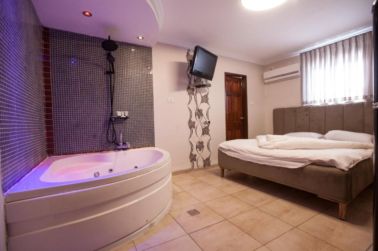 Puy Ahuzat Haosher Hotel Tyberiada Zewnętrze zdjęcie